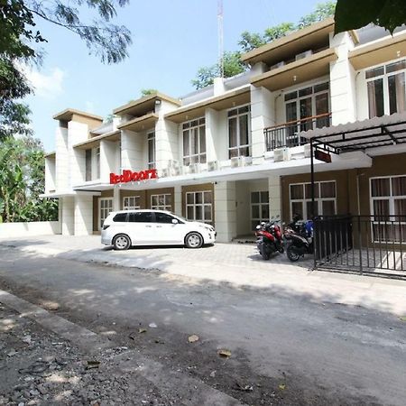 Reddoorz Near Jogja City Mall 3 Sleman  Exterior photo