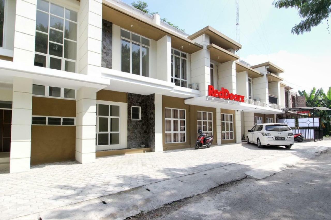 Reddoorz Near Jogja City Mall 3 Sleman  Exterior photo